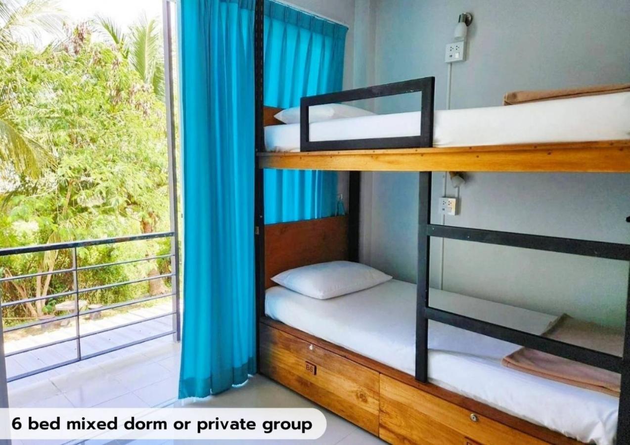 Theppahrak Hostel Khaolak Khao Lak Buitenkant foto