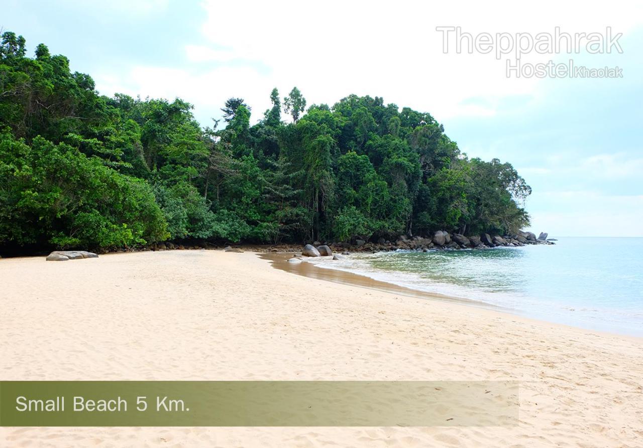Theppahrak Hostel Khaolak Khao Lak Buitenkant foto