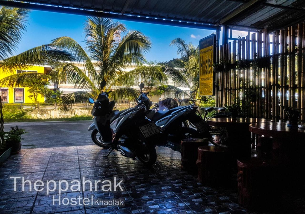 Theppahrak Hostel Khaolak Khao Lak Buitenkant foto
